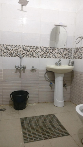 Bathroom, Backpacker's Stop, Kullu
