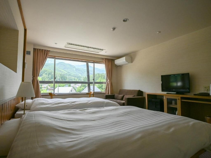 Room 4, Hotel Goryukan, Hakuba