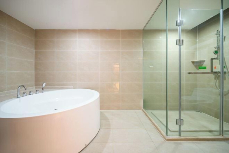 Bathroom 4, Vienna International Hotel, Chongqing