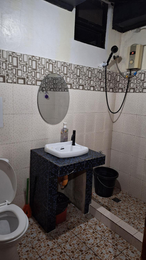 Bathroom, MnH Transient Apartment Baguio City, Baguio City