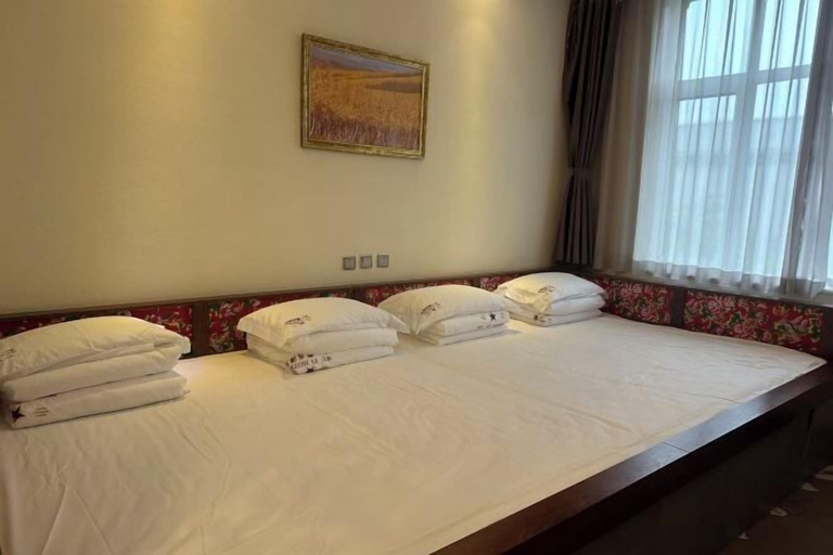 Bedroom 2, Holiday Inn Wulagai Management Area, Xilin Gol