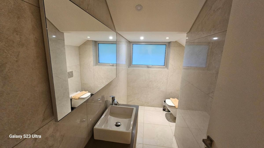 Bathroom 4, Vivo Mare Beachfront Villas- Fortuna