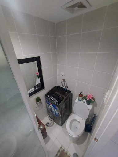 Bathroom 5, Condotel at Sea Residences Mall of Asia, Pasay City