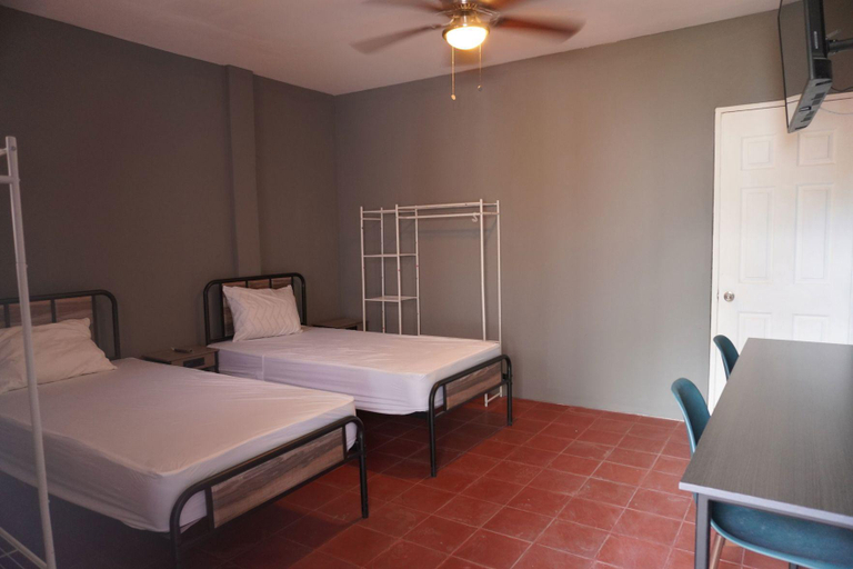 Bedroom 2, El Cosmopolitan Leon, León