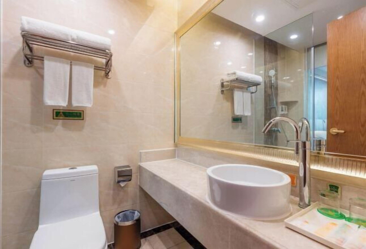 Bathroom 4, Vienna Hotel (Shantou Guiyu Branch), Shantou