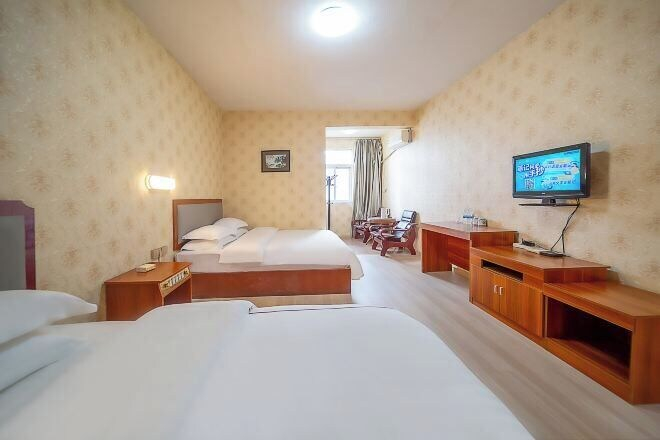 Bedroom 3, Holiday Inn Lijiang Langtai, Lijiang