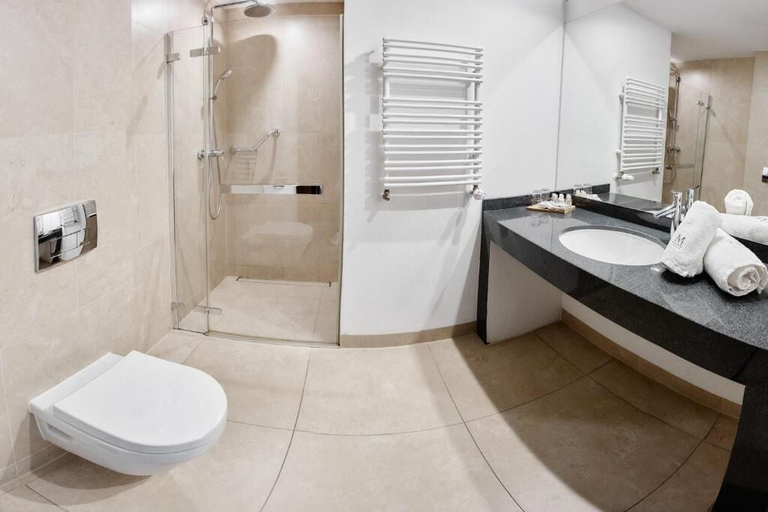 Bathroom, M Club Hotel, Drawsko