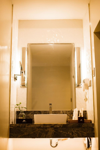 Bathroom, Waterworld Hotel Cebu, Mandaue City