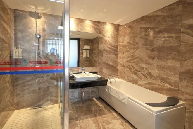Bathroom 4, Sheng Yuan Hotel, Jining
