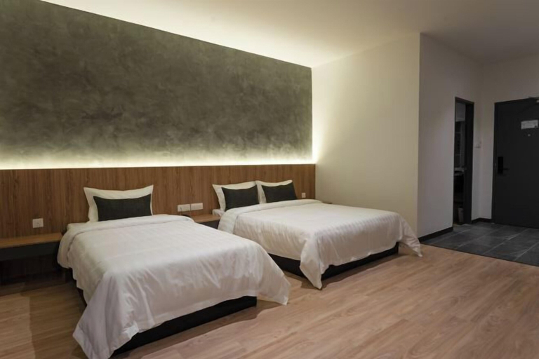 Bedroom 2, Blu Sentral Hotel , Tawau
