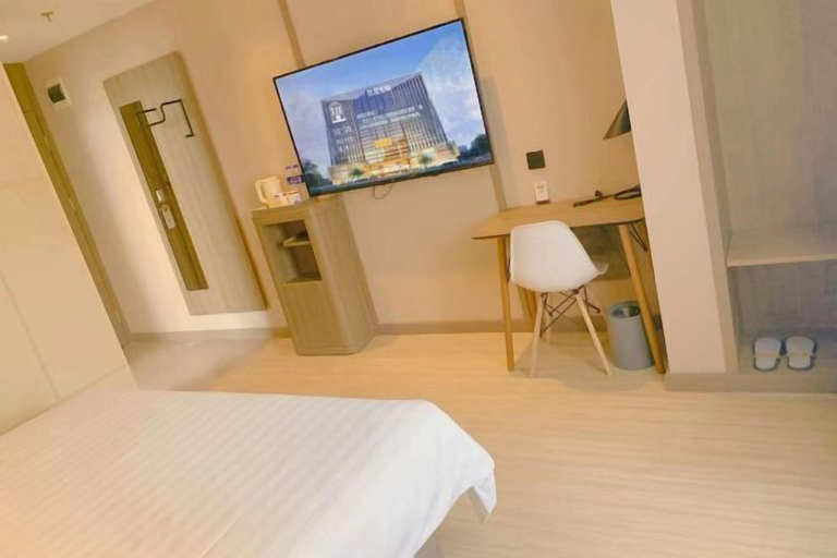 Bedroom 3, Hanting Hotel (Shanghai Lin'gang New City), Shanghai