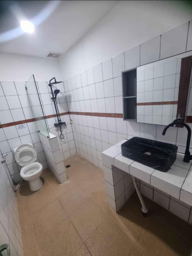 Others 2, Mulia Legian guest house, Badung
