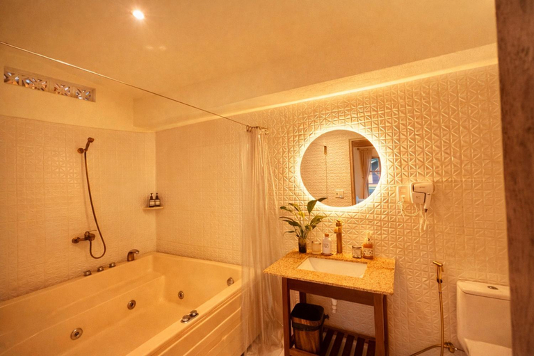 Bathroom 4, New Yeu Bien homestay, Ninh Hải