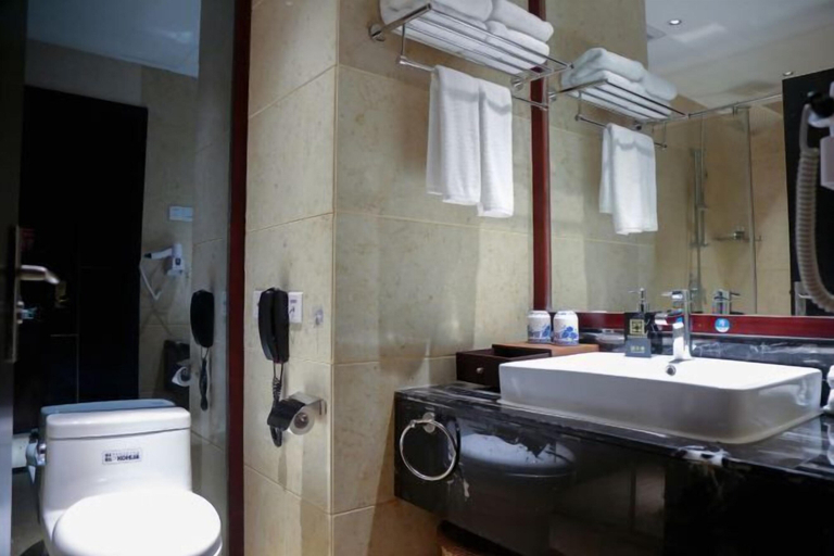 Bathroom 4, Taoran Zhongzhou Guobin Hotel, Chongqing