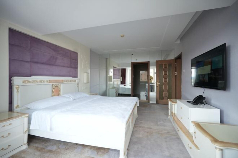 Bedroom 2, Tumenjiang Business Hotel, Yanbian Korean