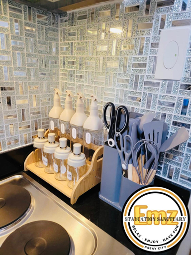 Food & Drinks, Win-Ter Staycation, Pasay City