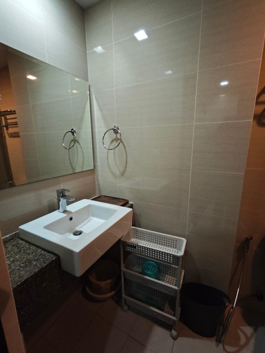 Bathroom 4, Naia Manila Airport Haven by RL, Pasay City