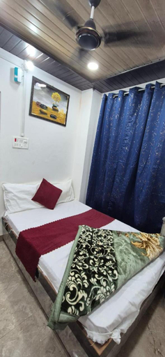Bedroom 1, Shri Vishwanath Home Stay, Varanasi