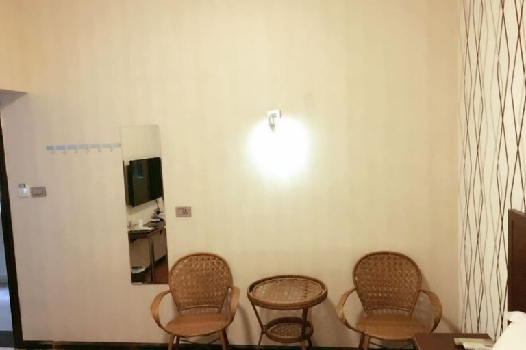 Others 5, Shiquan Shimei Hotel, Qiannan Buyei and Miao