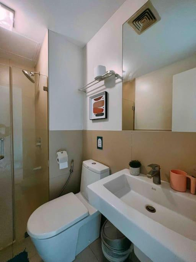 Bathroom 3, Calyx Residences with Rooftop Infinity Pool, Cebu City
