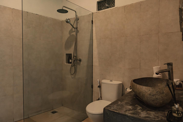 Bathroom 3, Nyang - Nyang Bungalow Uluwatu, Badung