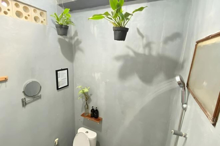 Bathroom 5, Coliving Bali SWEET HOME Kost Lengkap di Tabanan Kota, Tabanan