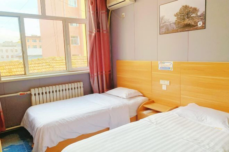 Bedroom 3, Prairie Pearl Express Hotel, Chifeng