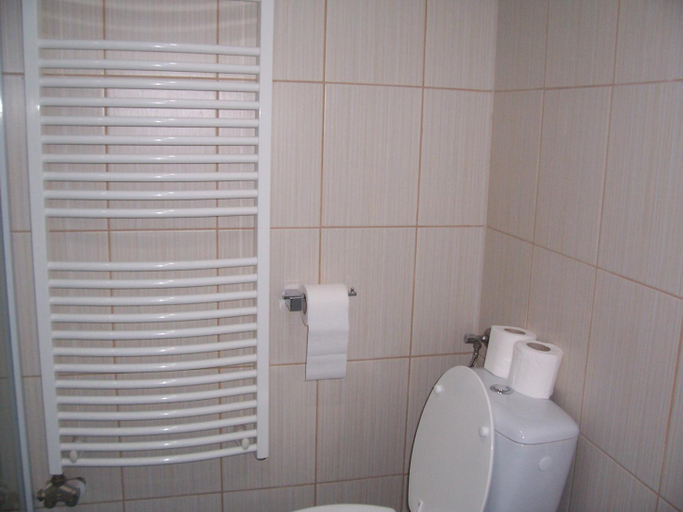 Bathroom 3, Central Spot Budapest, Budapesti