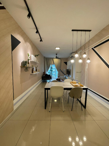 Food & Drinks, Arissa Homestay @Savanna Southville City, Hulu Langat