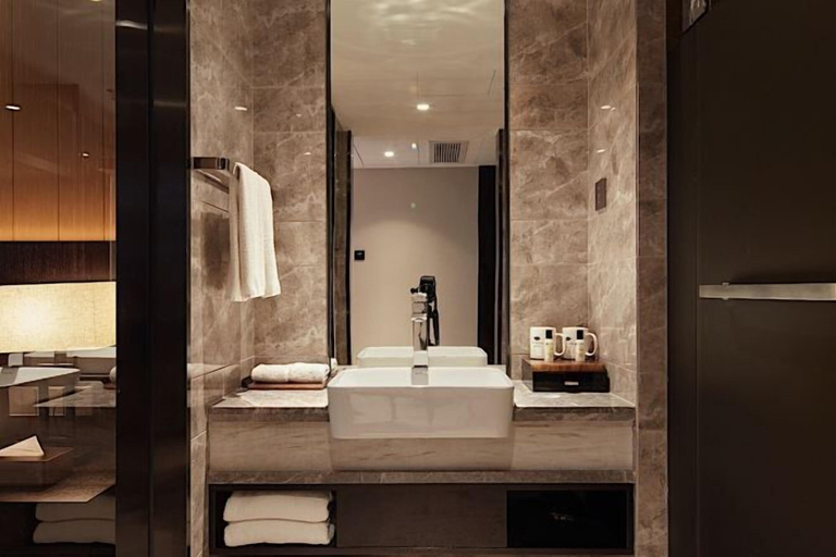 Bathroom 3, Yue Hotel, Fuzhou