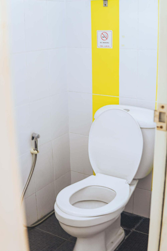Bathroom 3, Blue Dream Hostel, Muang Chiang Mai