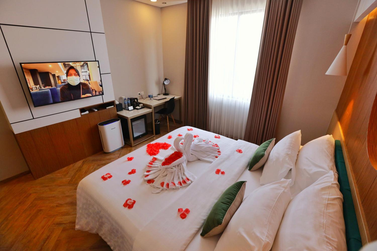 bedroom 11
