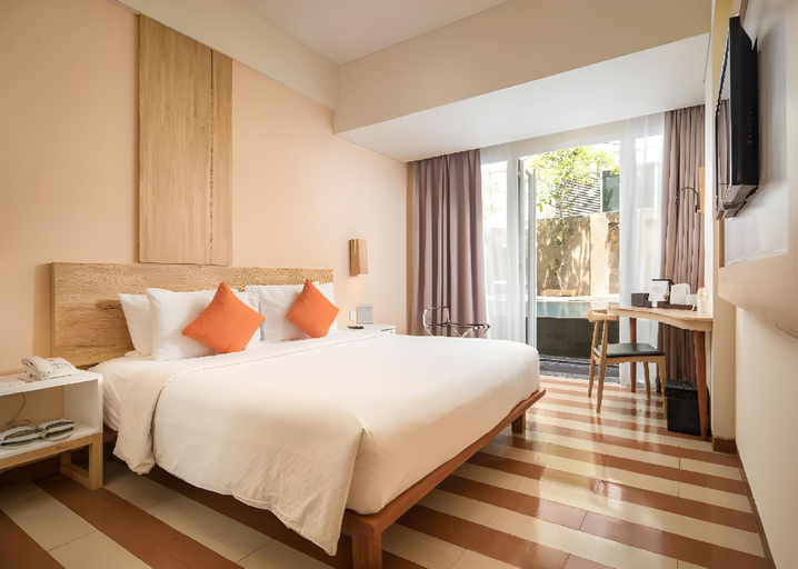 bedroom 12