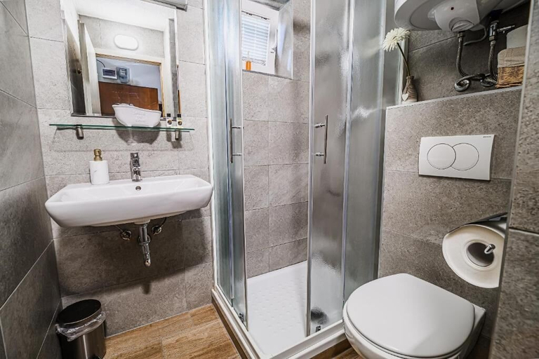 Bathroom, Apartment Luna 65, Zagorska Sela