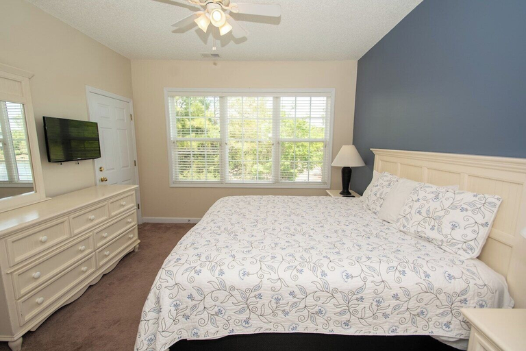 Interior 3, Ironwood 1721, Horry