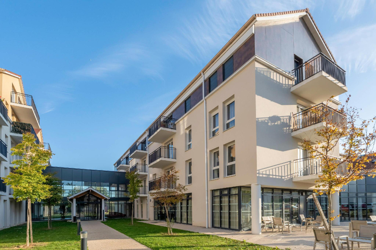 Exterior view 2, Quality Aparthotel Moissy-Cramayel, Seine-et-Marne