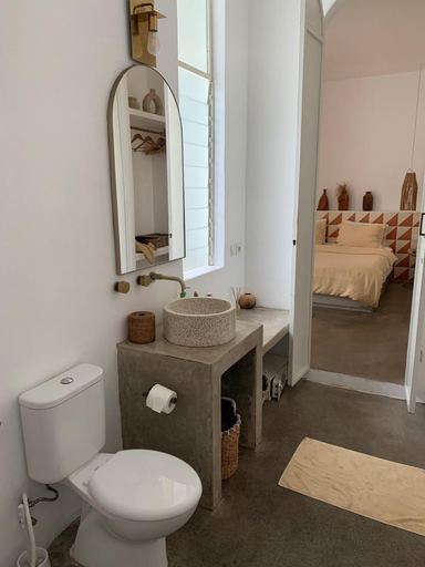 Bathroom 4, Casa Palma Luxe 3BR Pool 400m to Beach, Badung