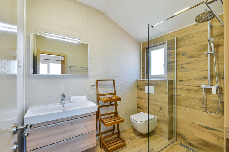 Room 3, Villa Rea 4 With Heated Pool, Privlaka