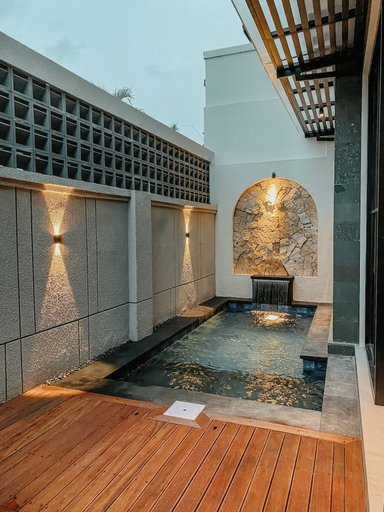 Pool 3, The Maru House Seminyak, Badung