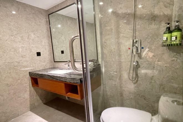Bathroom 5, ChangSha Sanhe Hotel, Changsha