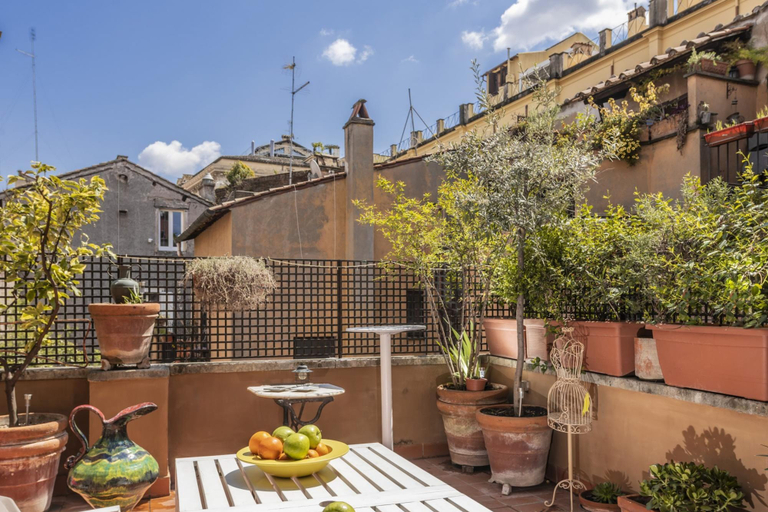 Others 5, Pantheon Apartment with Terrace, Rome