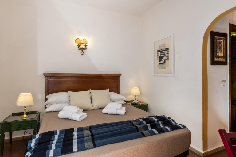 Others 3, Pantheon Apartment with Terrace, Rome