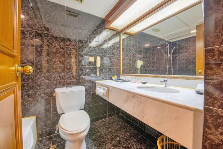 Bathroom 5, NOBLE BADGE HOTEL, Huizhou