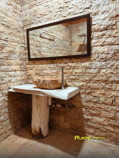 Bathroom 3, Rudy Trekker Guest House, Lombok