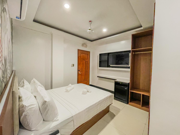 5, The Town, El Nido