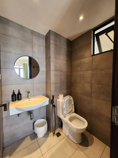 Bathroom 5, K Avenue Kota Kinabalu, Putatan