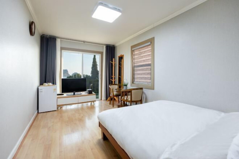 Bedroom 3, Euro House, Seogwipo