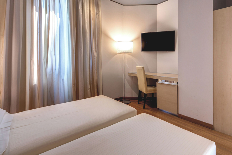 Bedroom 2, B&B HOTEL Expo Verona Villafranca, Verona