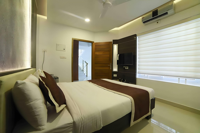 Bedroom, Daan Ambalath Maple, Thrissur