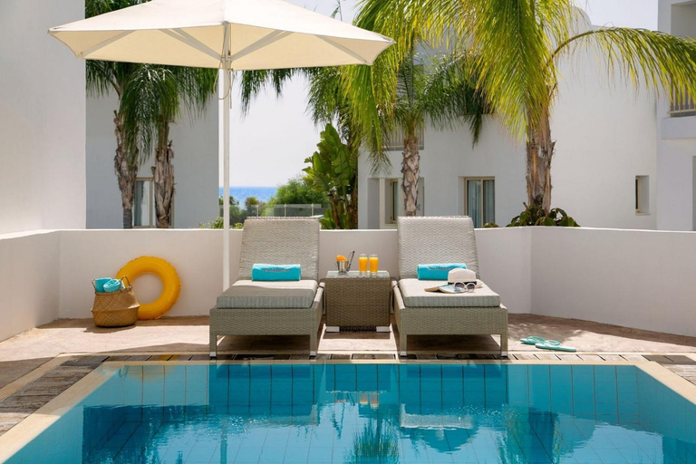 Sport & Beauty 2, Dazzling Protaras Villa Villa Akame 3 Bedrooms Beachfront